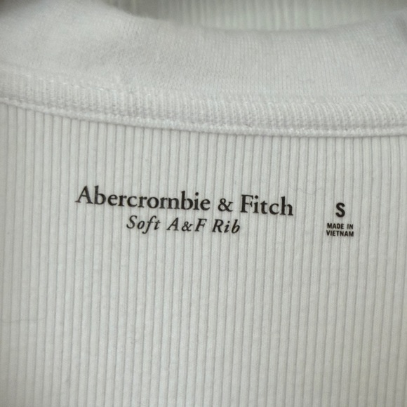Abercrombie & Fitch Long Sleeve Collared Top - Picture 4 of 4